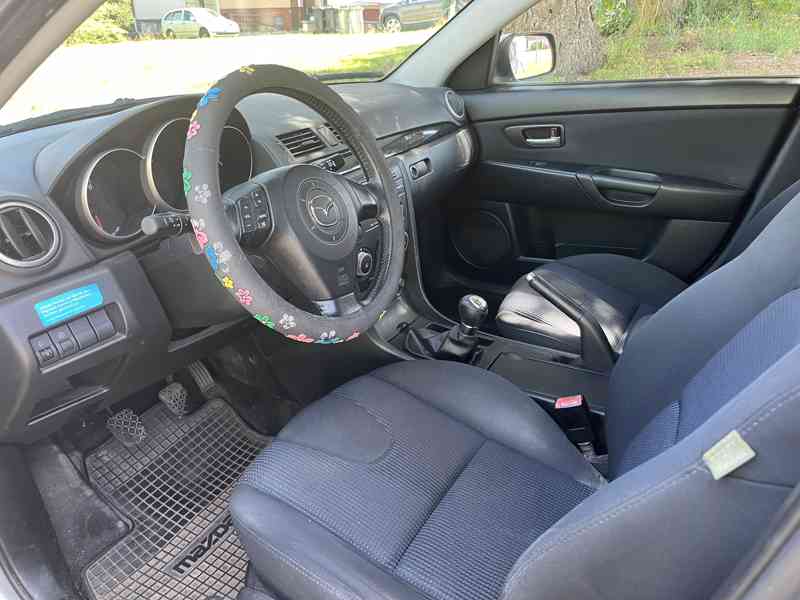 Mazda 3 - foto 4