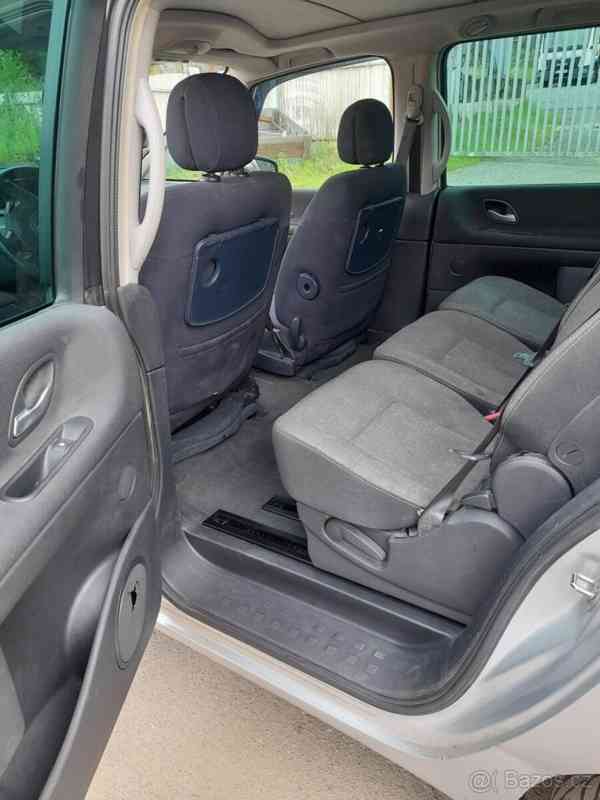 Renault Espace 2,0 IV DIESEL 2DCI PANORAMA - foto 10