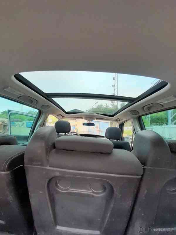 Renault Espace 2,0 IV DIESEL 2DCI PANORAMA - foto 14