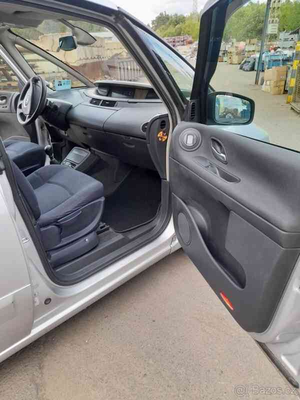 Renault Espace 2,0 IV DIESEL 2DCI PANORAMA - foto 12