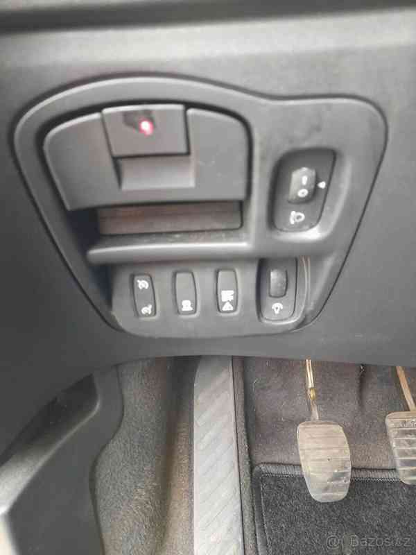 Renault Espace 2,0 IV DIESEL 2DCI PANORAMA - foto 5