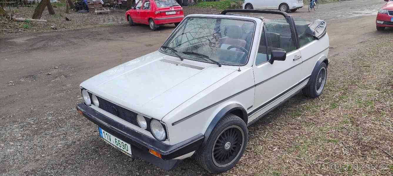 Volkswagen Golf 1,6 - foto 1