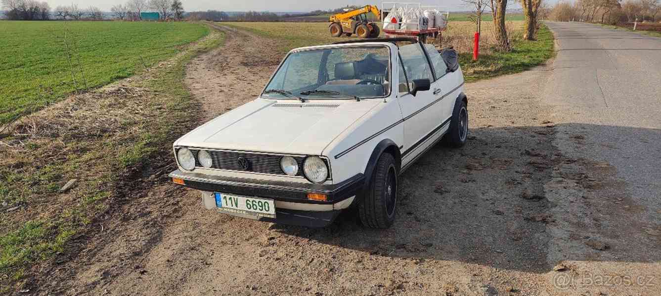 Volkswagen Golf 1,6 - foto 5