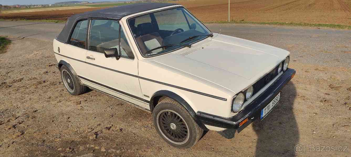 Volkswagen Golf 1,6 - foto 9