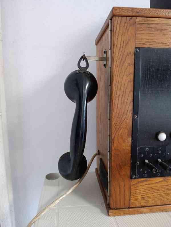 Stará telefonní ústředna Tesla - foto 6
