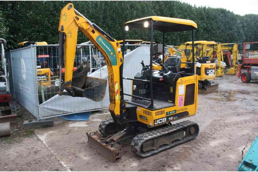 Bagar JCB 16 C-1 - foto 5