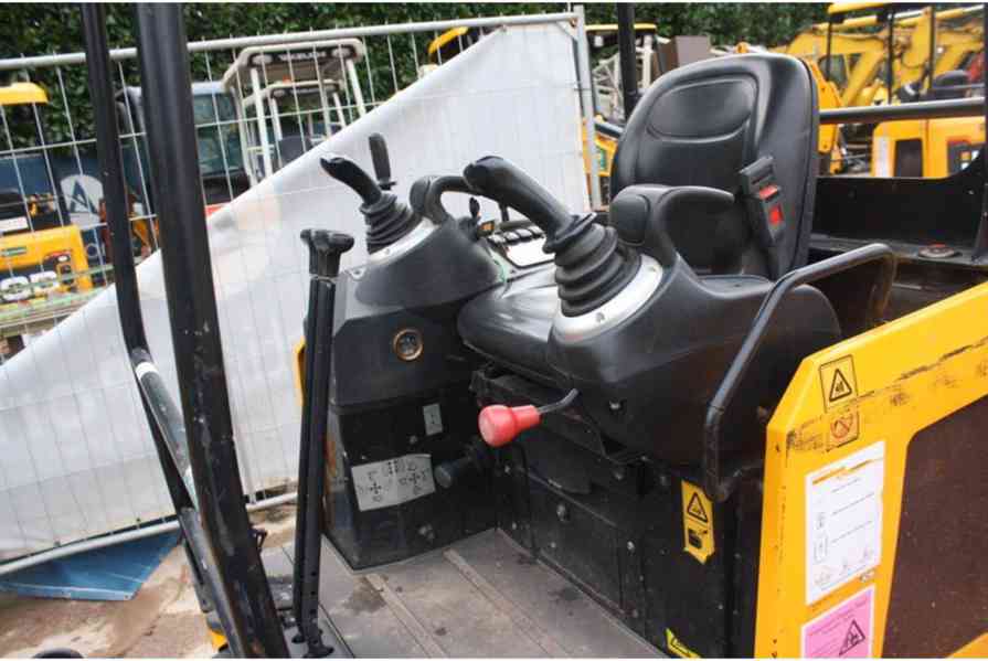 Bagar JCB 16 C-1 - foto 10