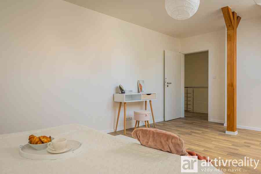 Prodej prostorného bytu, 3+kk, novostavba, 131 m2, klidná část obce - Býkev, okr. Mělník - foto 16