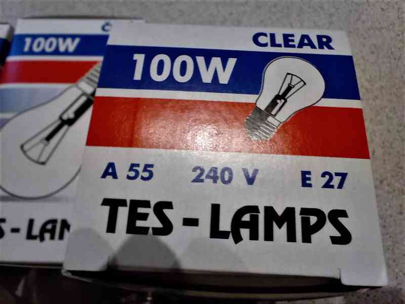 Standartní žárovky 100W a jedna 75W,  - foto 2