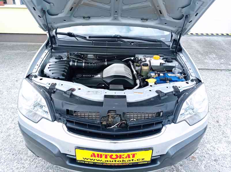 Opel Antara 2.0 CDTi 110kW/4x4/Výhřev - foto 9
