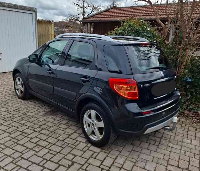 Suzuki SX4 1.6i 4x4 benzín 88kw - foto 6