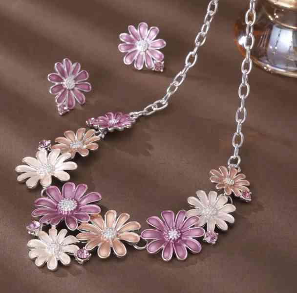 Luxusní sada šperků Květinová elegance  - foto 2
