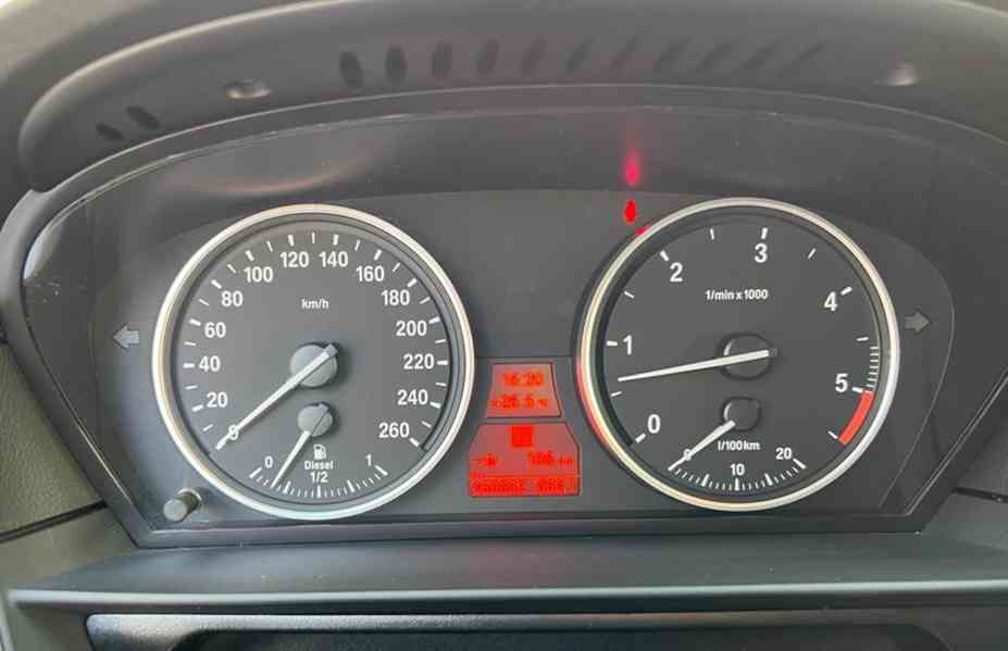 BMW Řada 5 530xd	 - foto 10
