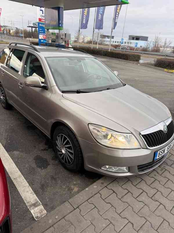 Škoda Octavia 1,6   2012 | TDI - foto 2