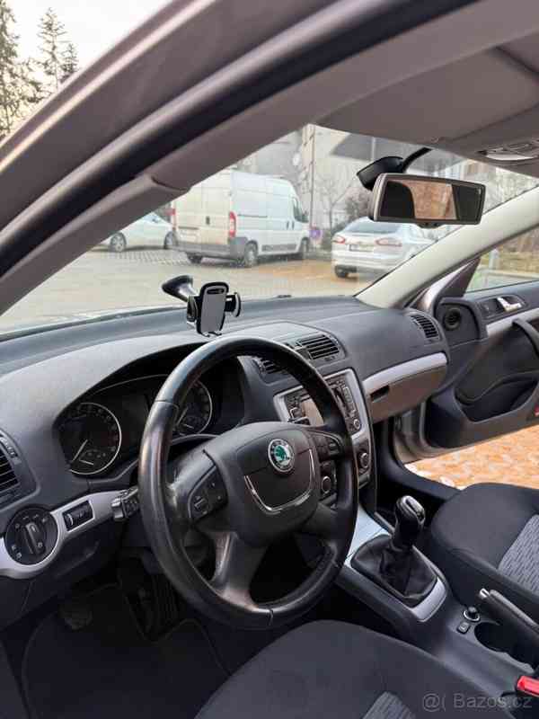 Škoda Octavia 1,6   2012 | TDI - foto 4
