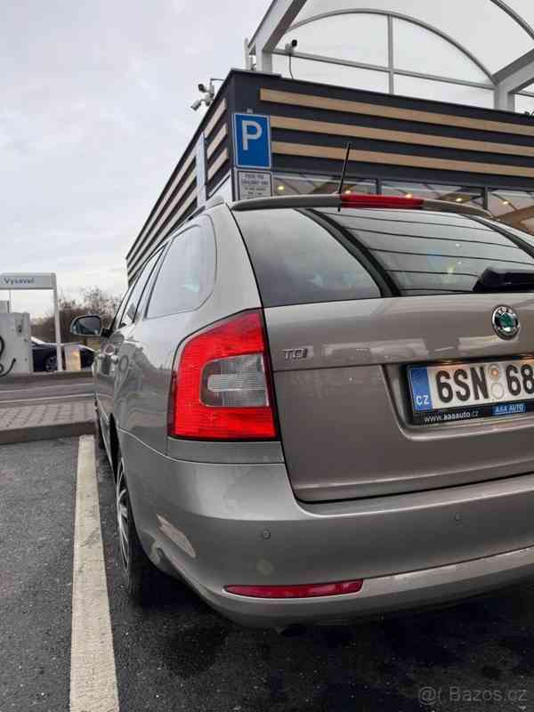 Škoda Octavia 1,6   2012 | TDI - foto 8