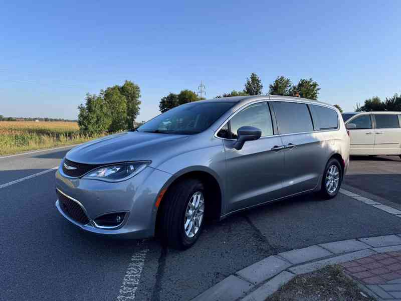 Chrysler Pacifica Grand Caravan  3,6 RU Čocka 2020 - foto 2