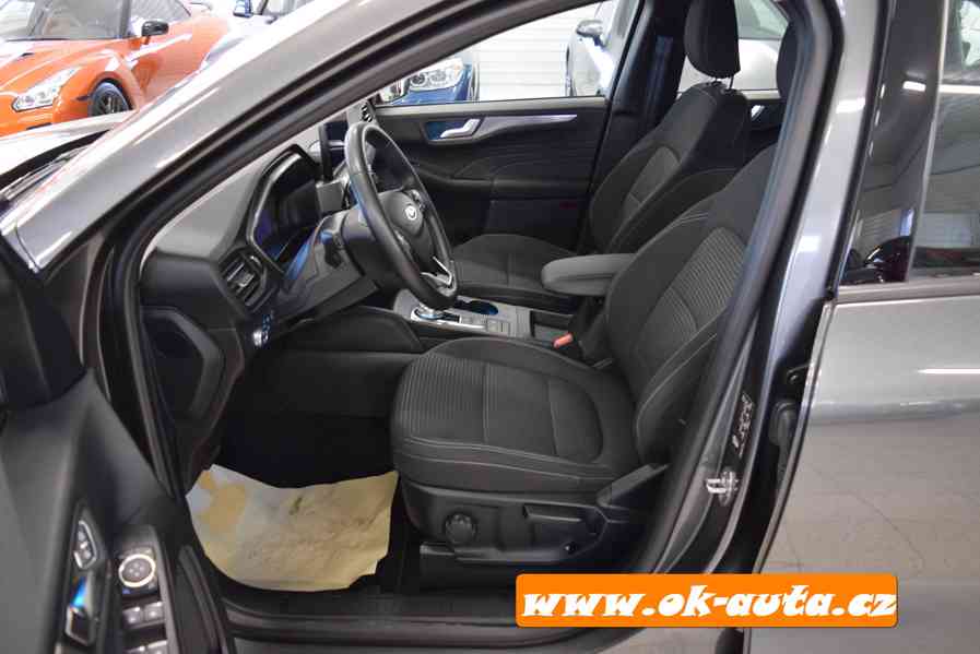 Ford Kuga 2.5i HYBRID AWD 58 000 KM 2022-DPH - foto 7