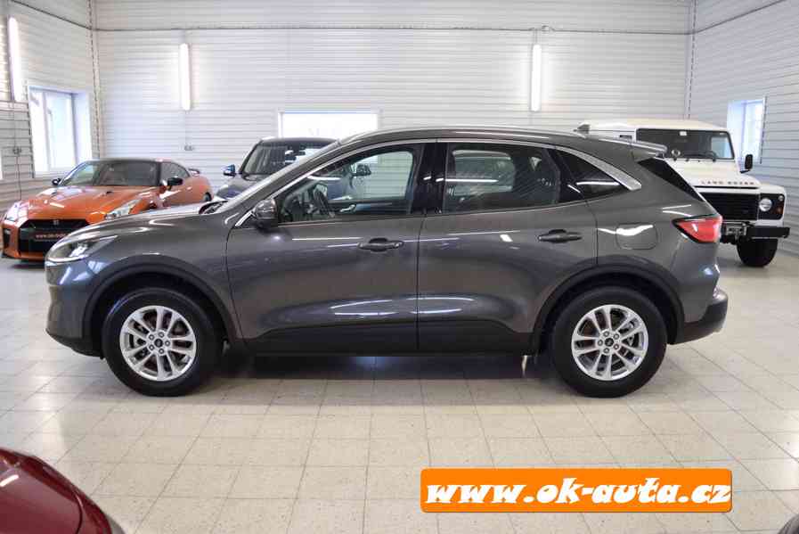 Ford Kuga 2.5i HYBRID AWD 58 000 KM 2022-DPH - foto 2