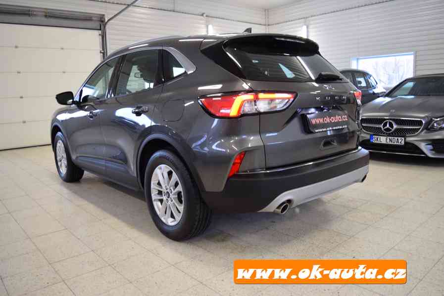 Ford Kuga 2.5i HYBRID AWD 58 000 KM 2022-DPH - foto 3
