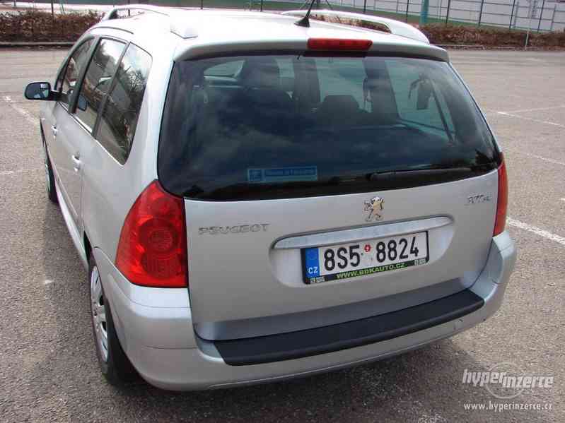 Peugeot 307 SW 1.6 HDI r.v.2005 (66 KW) 7 MÍST - foto 4