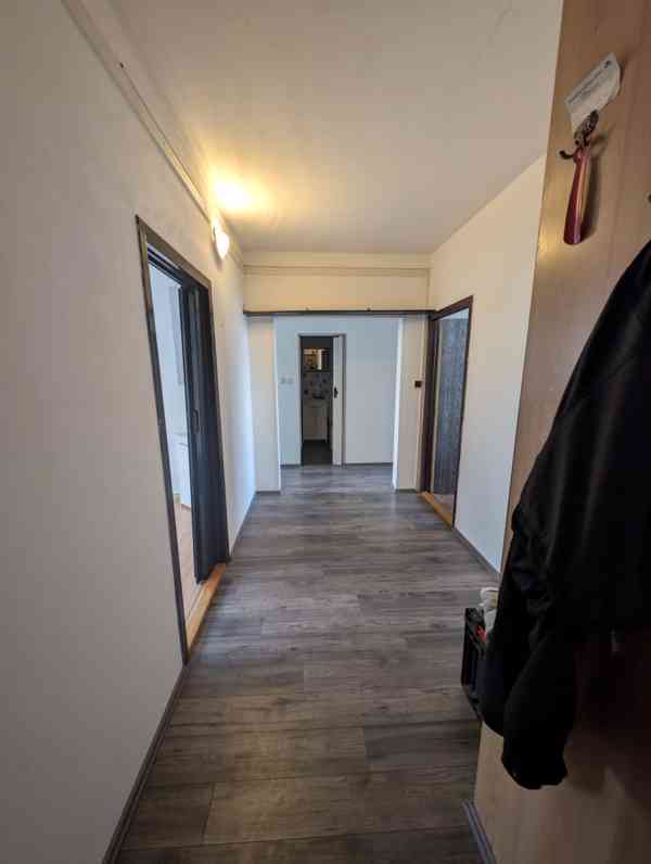 Pronájem 3+1, 68 m2 Dr. Šavrdy, Bělský Les - foto 3