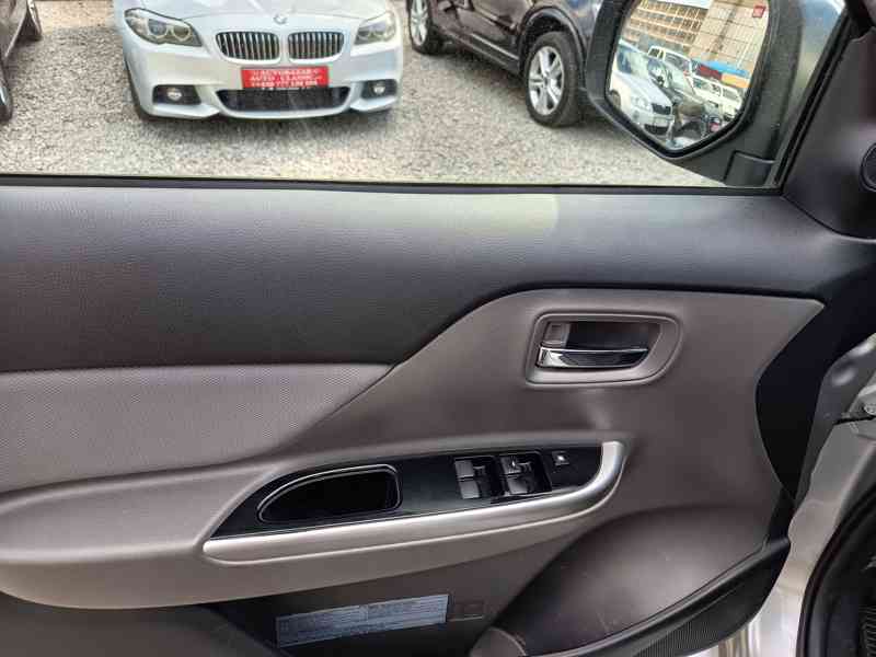 MITSUBISHI L 200 2,5D 4WD Outdoor ČR 1 majitel DPH - foto 17