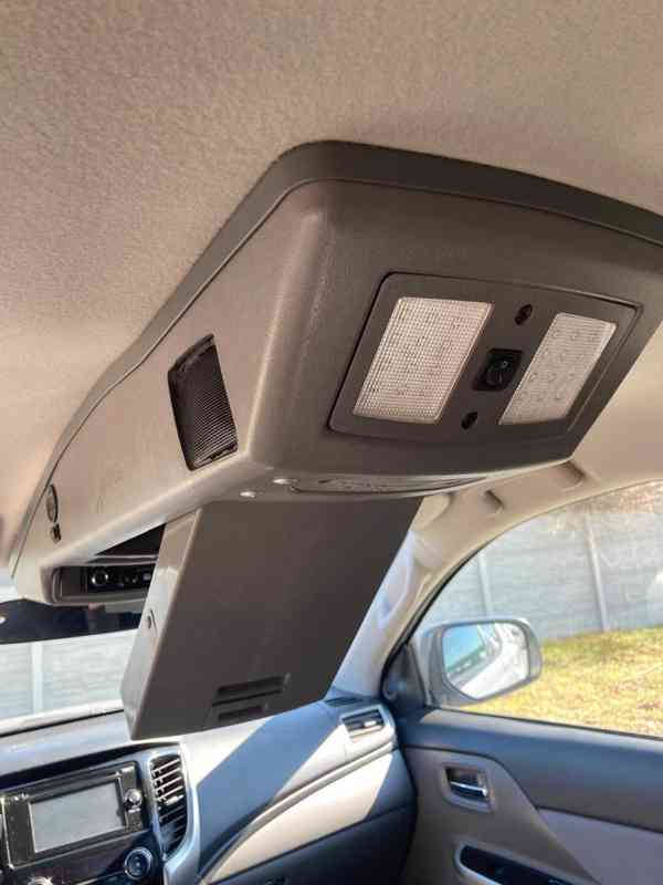 MITSUBISHI L 200 2,5D 4WD Outdoor ČR 1 majitel DPH - foto 20
