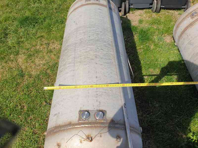 Nerezová nádrž - foto 5