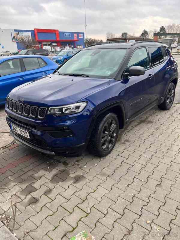 Jeep Compass 80Th limited edition, 1,3T, v záruce  