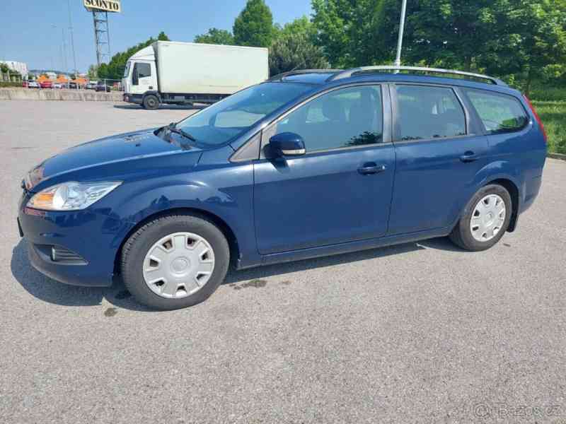 Ford Focus 1,6 TDCi - foto 2