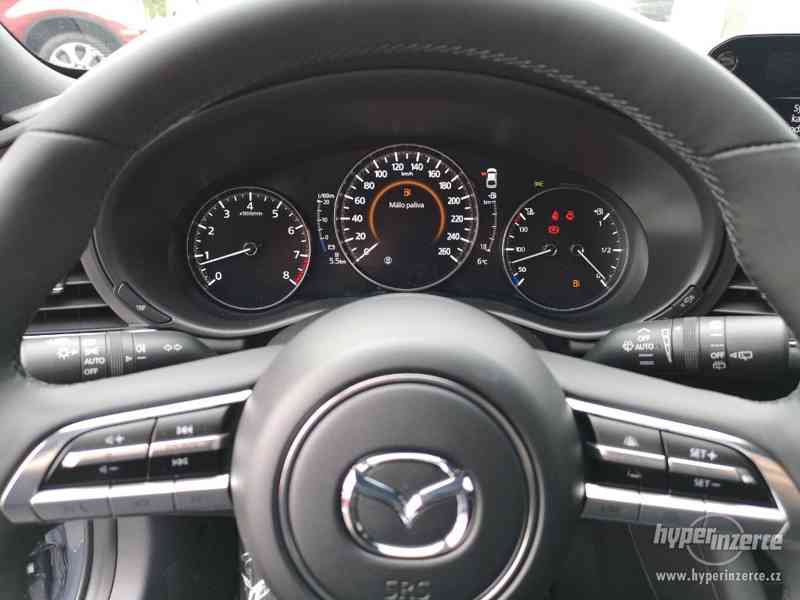 nová Mazda 3 s velkou slevou 2.0i G122 automat,max.výbava. - foto 10