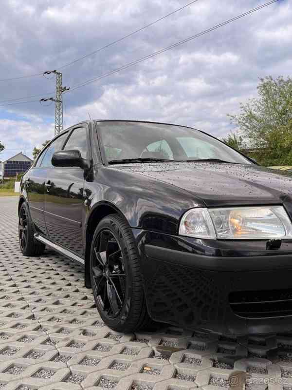 Škoda Octavia 1,8 RS - foto 8