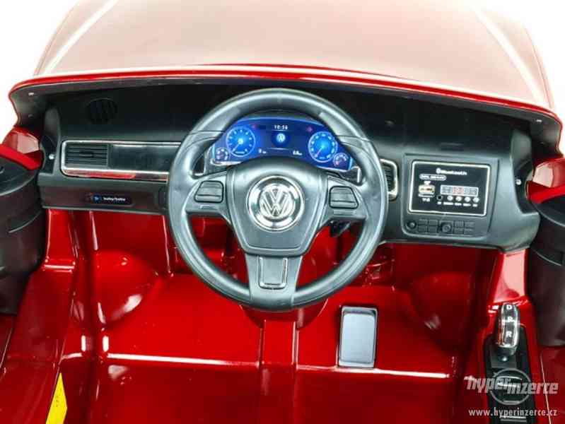 Elektrické auto Volkswagen Touareg s 2,4G DO - foto 6