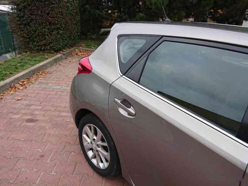 Toyota Auris 2.0 D-4D Active 12/2013 - foto 17