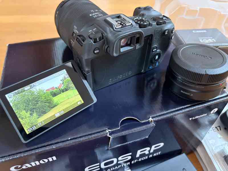 Canon RP + RF 24-105 a mnoho příslušenství - foto 3