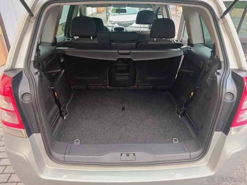 Opel Zafira 1,6 I - foto 6