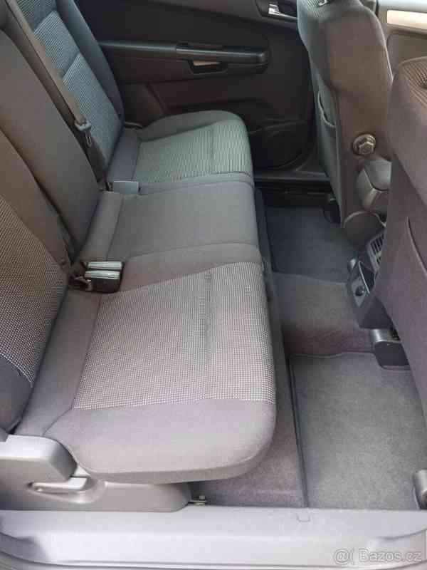 Opel Zafira 1,6 I - foto 7