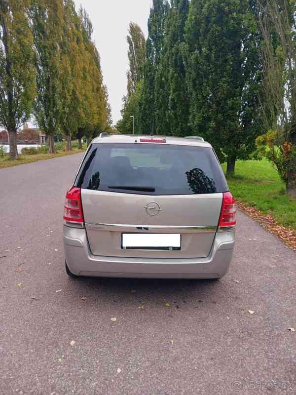 Opel Zafira 1,6 I - foto 5