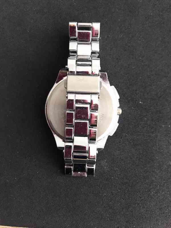 Prodám nové pánské hodinky  Geneva Quartz  - foto 3