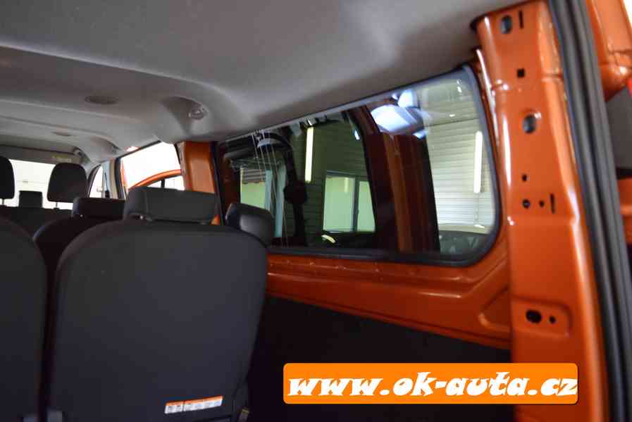 Ford Transit Custom 2.0 TDCI LONG 9 MÍST 125 kW 2021-DPH  - foto 14
