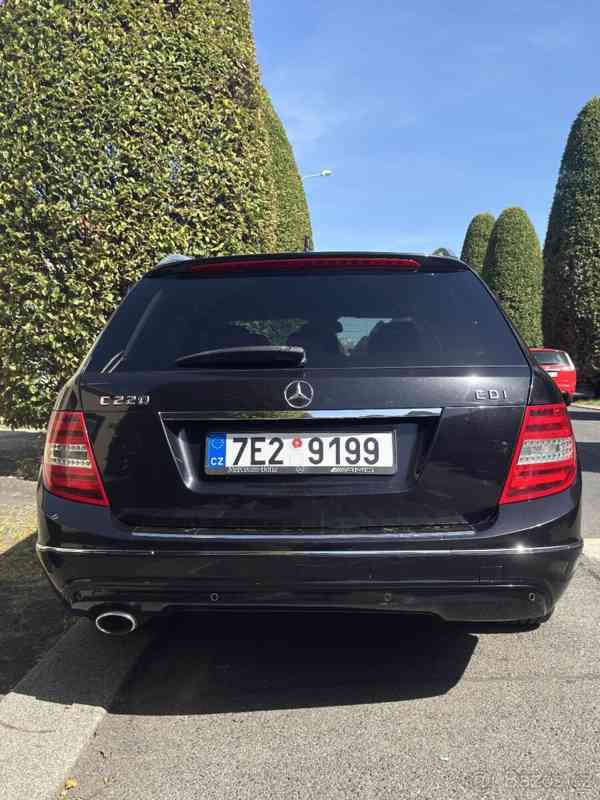 Mercedes-Benz Třídy C 2,1   W204 - foto 8