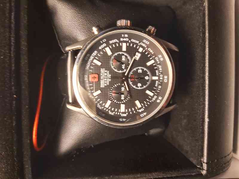 Prodam SWISS Military Hanova po vymene baterie - foto 5