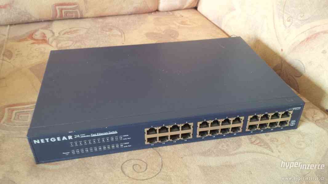 Ethernet switch Netgear 24 ports - foto 1