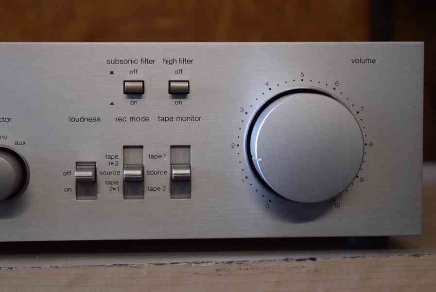 TECHNICS SU-8022 PĚKNÝ VINTAGE STEREO ZESILOVAČ !! - foto 4