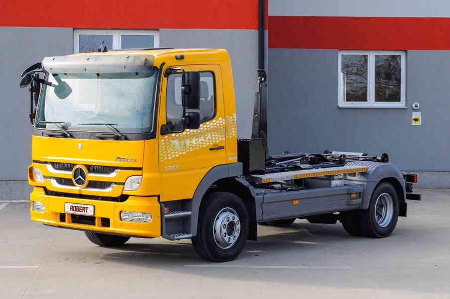 MERCEDES ATEGO 1222 - HÁKOVÝ NOSIČ KONTEJNERŮ EURO5 - foto 3