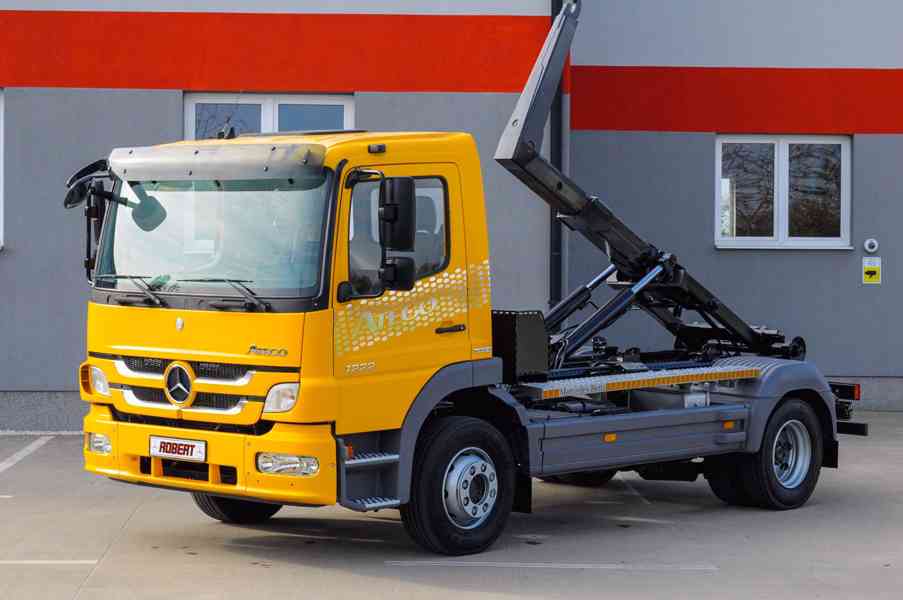 MERCEDES ATEGO 1222 - HÁKOVÝ NOSIČ KONTEJNERŮ EURO5 - foto 76