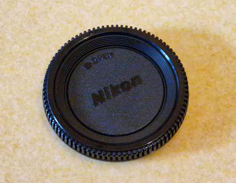 Fotoaparát Nikon D200 – tělo - foto 20