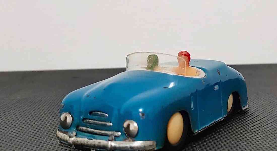 Tatrasmalt Škoda 1200 kabriolet - foto 2