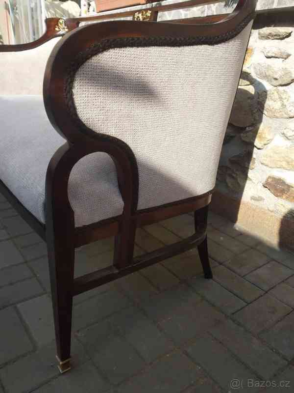 Luxusní dvoumístná sofa. - foto 3